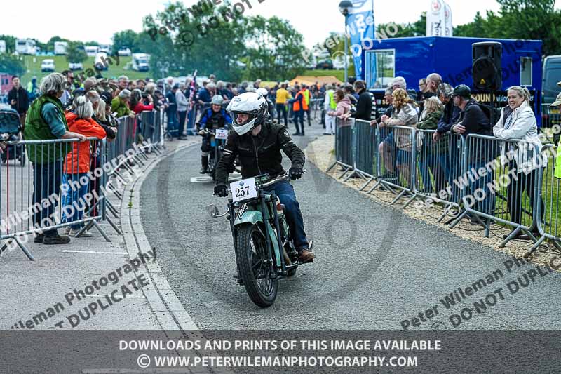 Vintage motorcycle club;eventdigitalimages;no limits trackdays;peter wileman photography;vintage motocycles;vmcc banbury run photographs